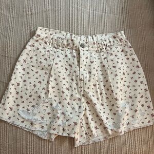 POL Cream and pink floral Shorts